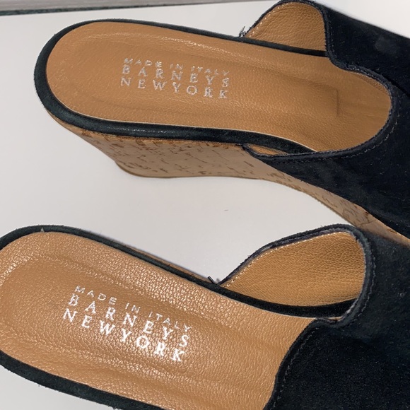 Barney’s New York Black Suede Wedge - Picture 4 of 8